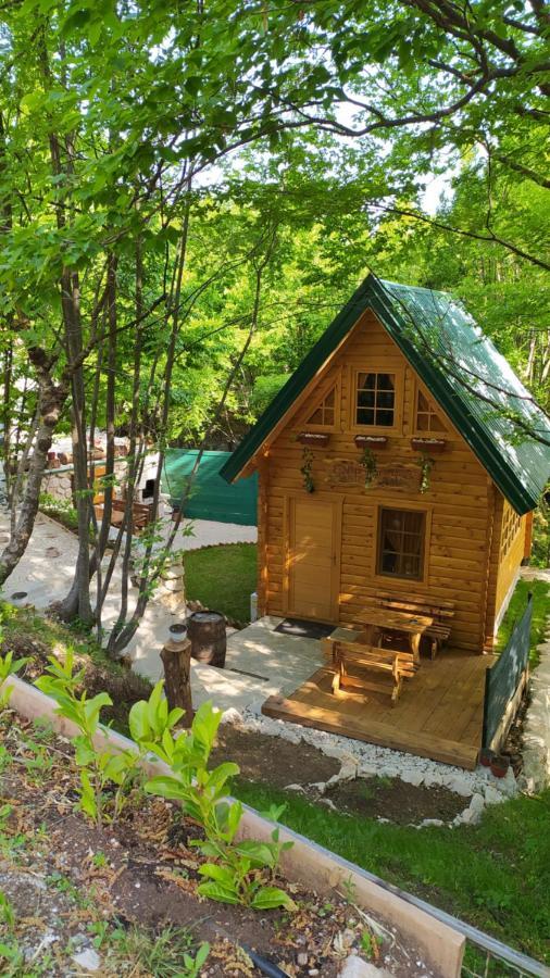 Brvnara Fairy Tale Villa เซทินเจ ภายนอก รูปภาพ