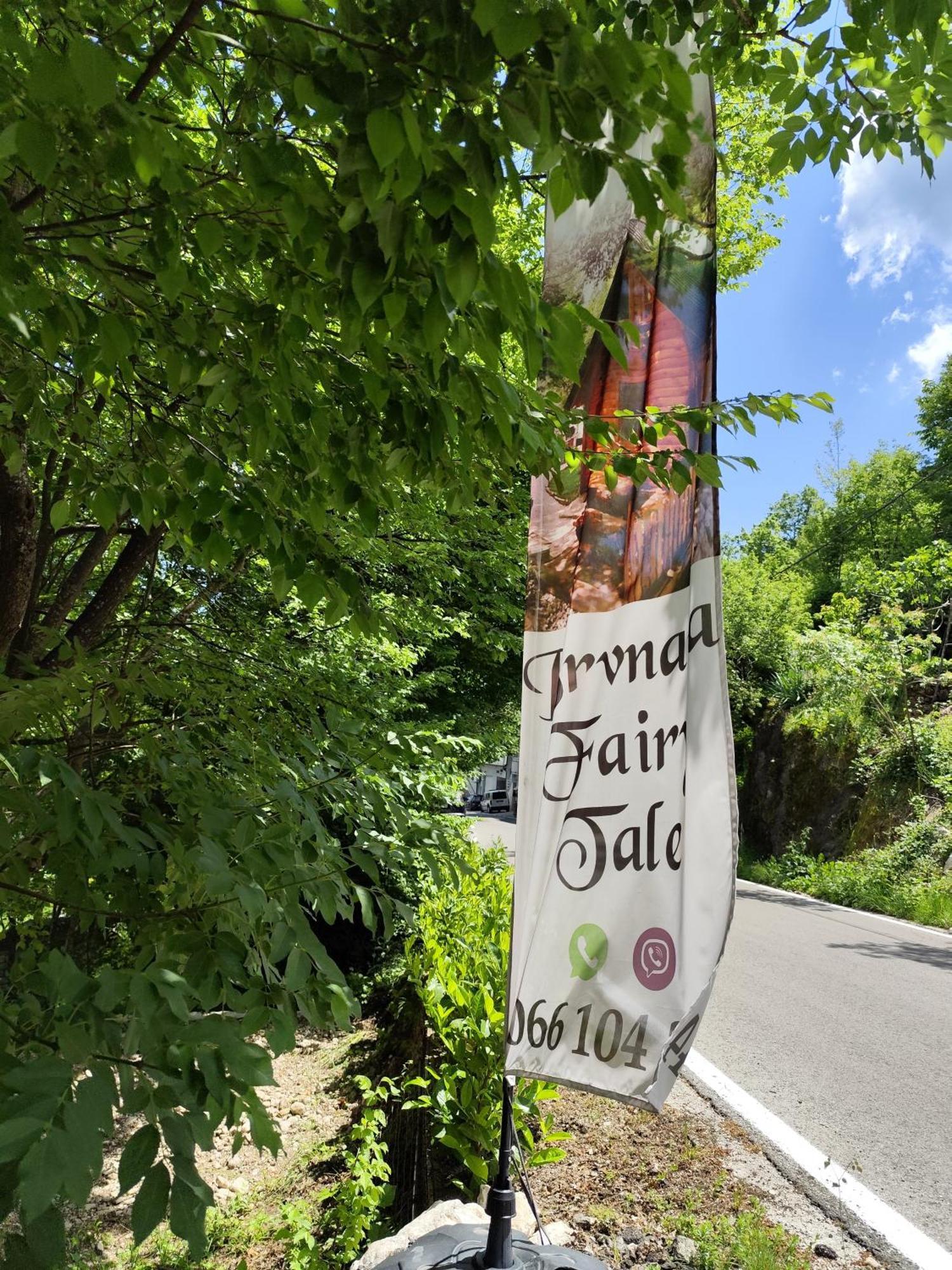 Brvnara Fairy Tale Villa เซทินเจ ภายนอก รูปภาพ