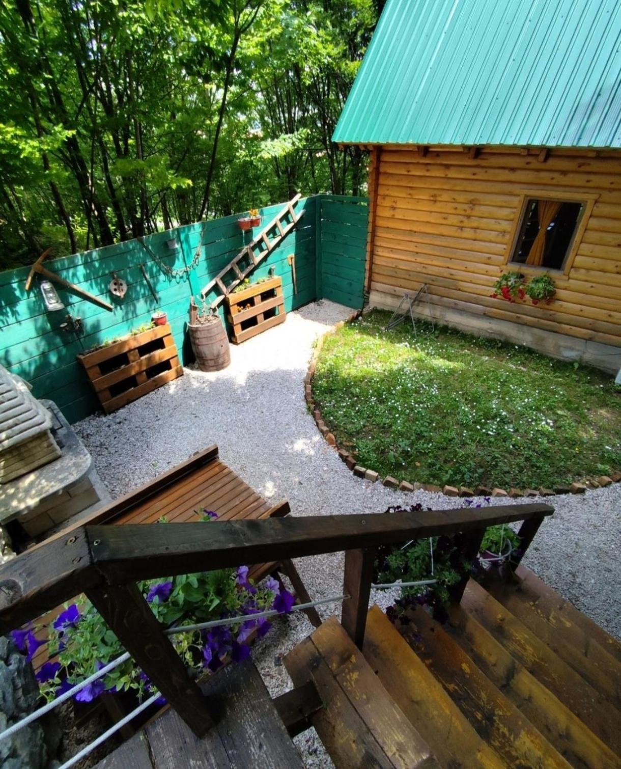 Brvnara Fairy Tale Villa เซทินเจ ภายนอก รูปภาพ