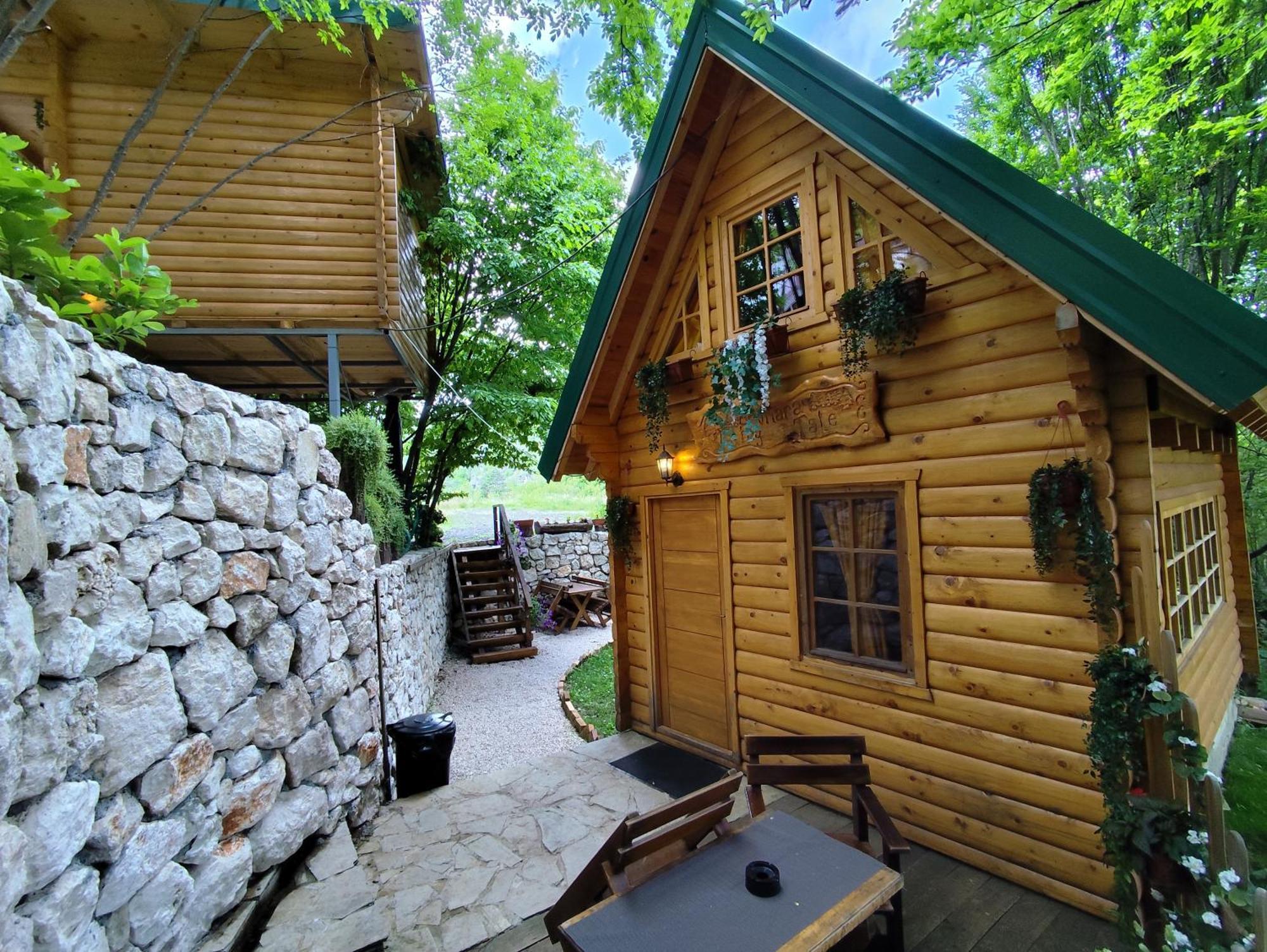 Brvnara Fairy Tale Villa เซทินเจ ภายนอก รูปภาพ